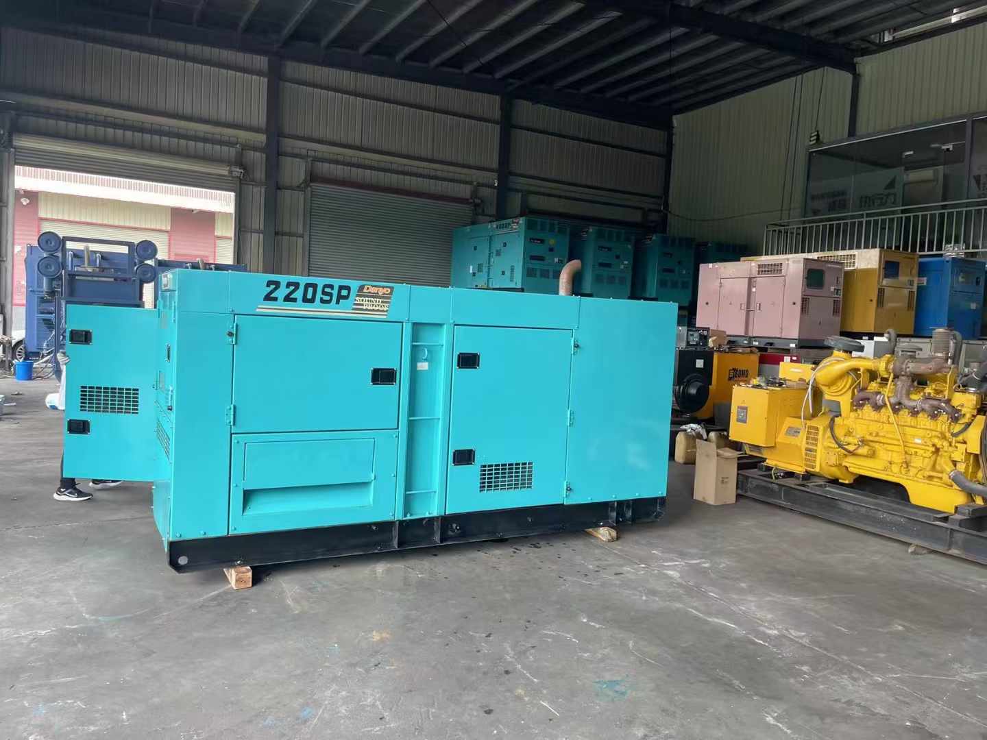 云溪800kW 柴油发电机的输出电流波动范围是多少?