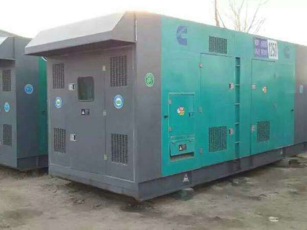 云溪合同中关于工期延误的责任如何界定和处理？